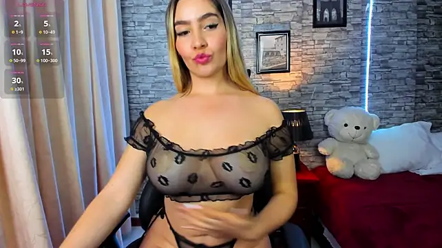 Yara__Moon