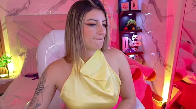 _aitana_001 - show pussy