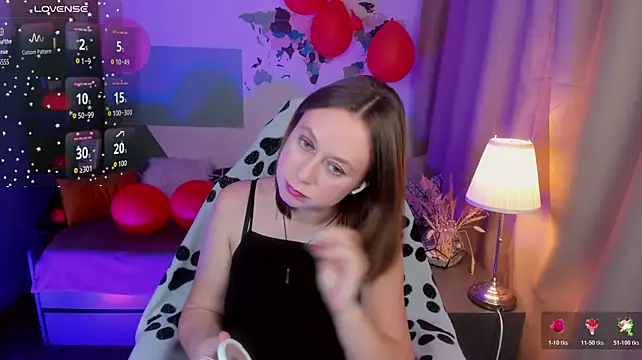 Brooke_lover - show tits closer ;)
