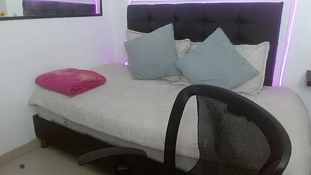 Vaness_weet - open pussy
