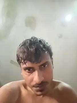 Priyadiwani - Cum'e in face facial public