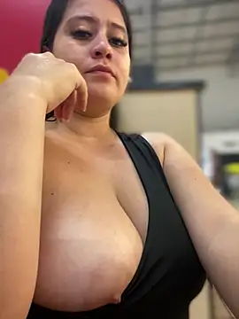 Natalia_Cleark09 - Take off my clothes, fingers in my pussy