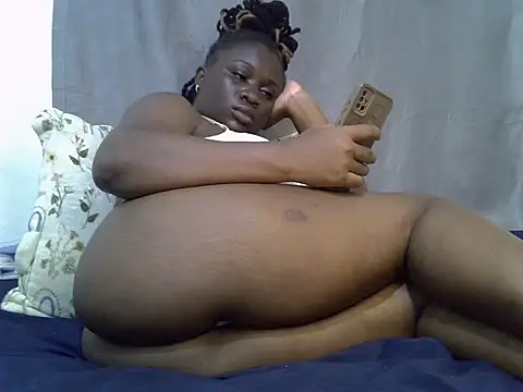 Bianca_kay - your tips make me cum daddy.....