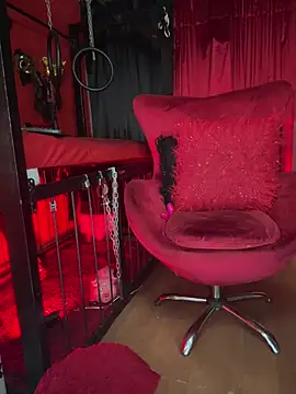MistressAndre - Be teacher's pet' 🐕