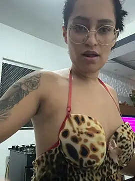Saffadinhaa - Take off my pants