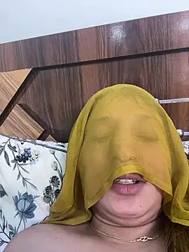 Miss_kanika76 - Buy new leptop