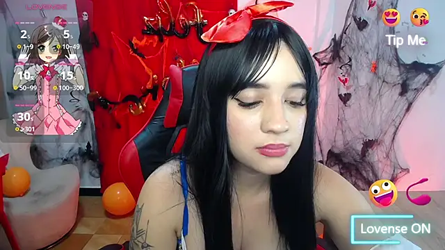 Ambar_lynn01 - show tits