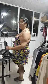 Brenda_Berck_ - Open ass smell finger