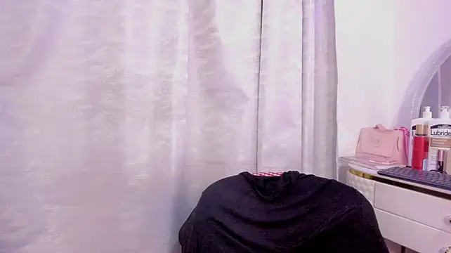 Loreth_J - fuck and cum in my big tits
