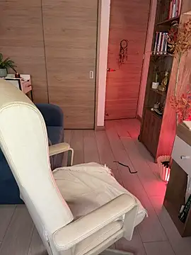 Alessia-miller_ - Remove my panties and rub my clit