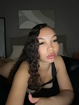Nikkiloveee - backshots💦😩