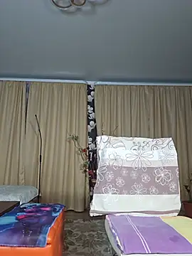 LybovNTV - Pussy in doggy pose