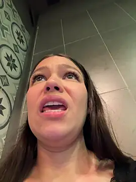 Alyshanon18