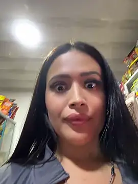 Sara_fun - BIG CUM AROUND PEOPLE SHH RISKY STORE