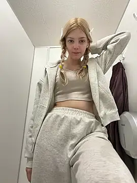 Elsawhere - doggy and pull panties between pussylips
