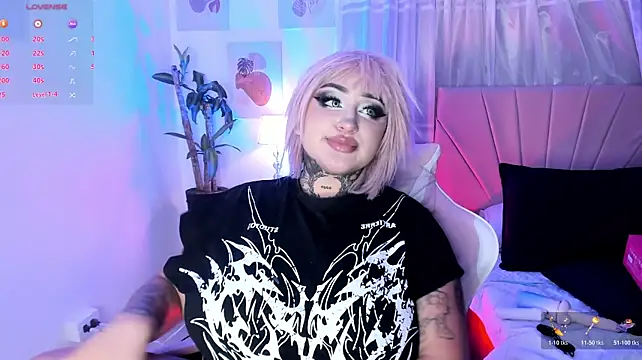 Bella--green - ALL NAKED + SEXYDANCE+ SPANKS X10