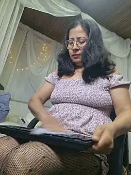 Christy_ant - tits oil