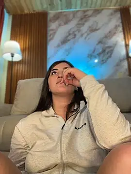 Ahricuttee - SPREAD PUSSY IN YOUR FACE