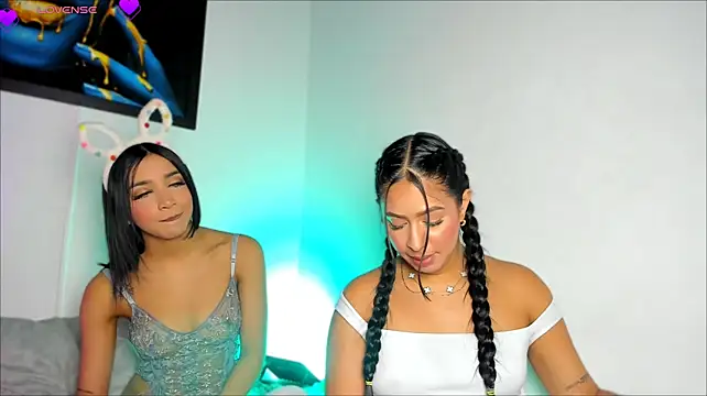 Scarlesth - ✨STRAP ON IN PUSSY✨