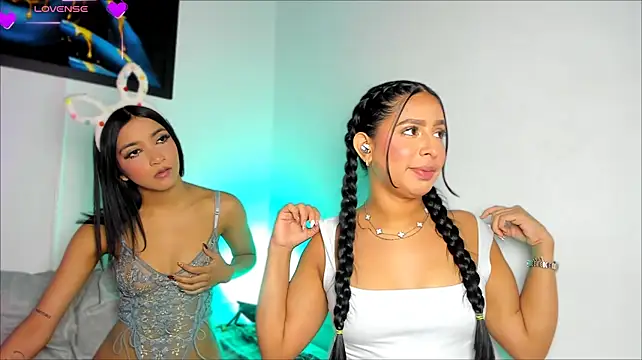 Scarlesth - ✨STRAP ON IN PUSSY✨