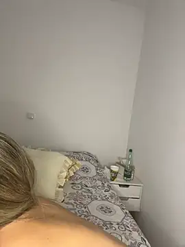 ManuelaNovoa24 - comprar otro dildo