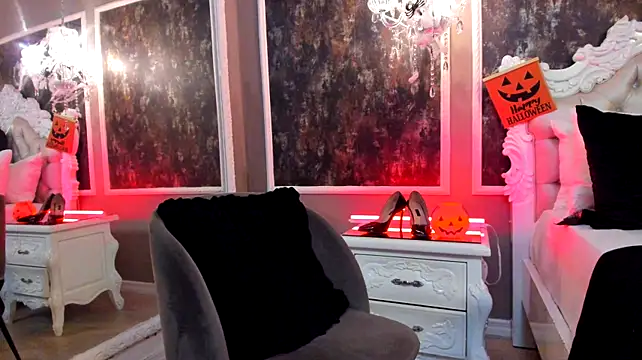 JuliethMilf - Your milk arrives in my ass