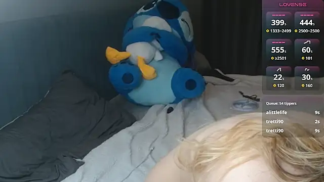 Bumblevibe - dildo in my pussy in doggy