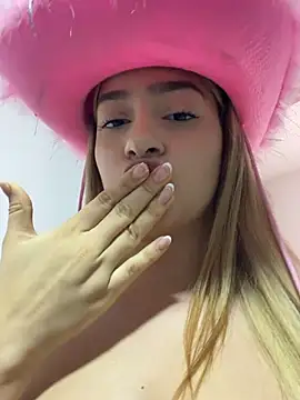 Barbievictoria - Ride dildo💦😈