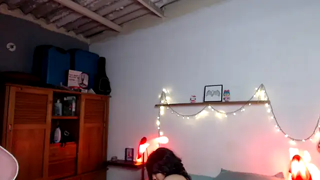 Venus_666 - fuck me with my new toy