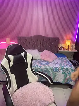 Roses_little_ - SHOW ANAL IN PUBLIC