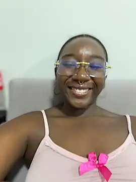 Zahhy_ - let me see more ass👀
