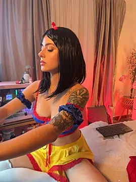 Annieesweett - Dildo play in doggy pose