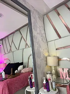 Mia_blackthorne - MAKE MY PUSSY YOURS / DOMI ON MY CLIT😈