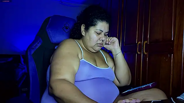 Xlatinastar - For show pussy 15 min 😈