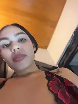 Daniela-sexy - full play dildo in the bar bathroom