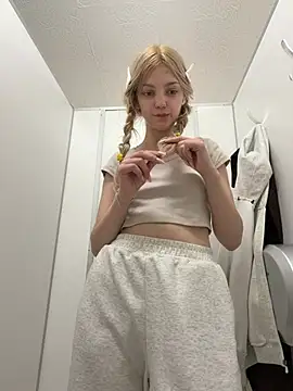 Elsawhere - rub rub rub naked pussylips