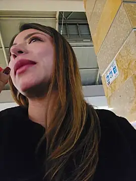 Karen_San_Miguel - Open a blouse in public + control toy 5m