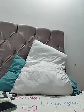 Amanda39 - Toy control for 10 minutes