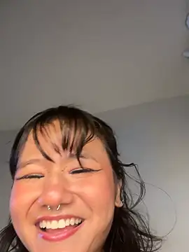 Ivi_sunny - On your knees and lick my dick 🔥
