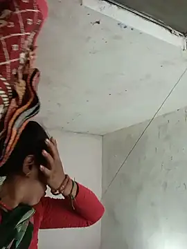 Priyansi_hot