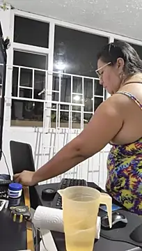 Brenda_Berck_ - Open ass smell finger