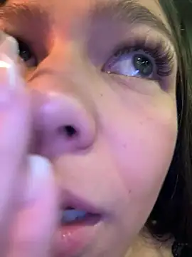 Alyshanon18 - FINGER IN MY PUSSY KFCCCCCC🥵📍😱