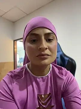 Aisha_k - Show ass in thread slowly