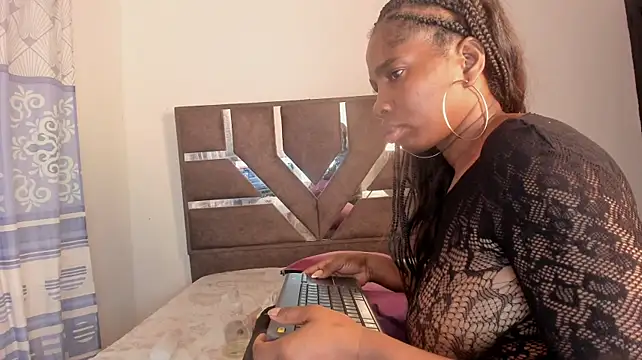 MonicaSchtwarz - fist in my pussy