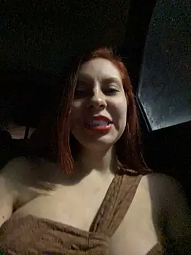 Toy7Girl - Me vibra no estacionamento