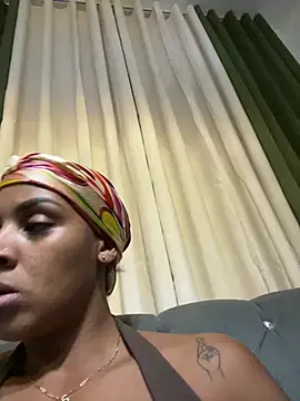 Julixxx22 - SHOW PUSSY