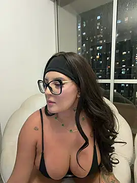 GabyMejiaa - ride torso 5min