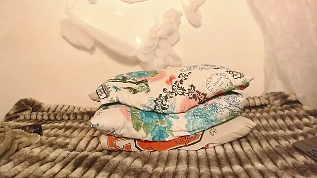 Heyitsyoss - At goal get finger pussy very deep