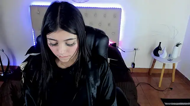 Gabriella__live - show tits