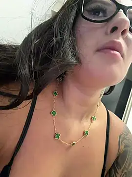 GabyMejiaa - ride torso 5min